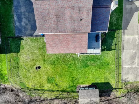 114 Cedar Ridge Dr, Monaca, PA 15061 photo 28
