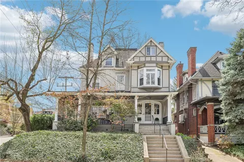 5750 Woodmont St, Pittsburgh, PA 15217