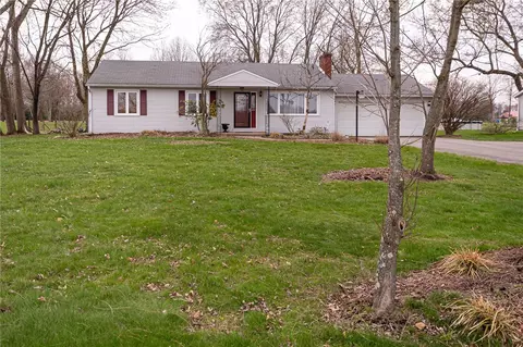 3880 Lamor Rd, Hermitage, PA 16148