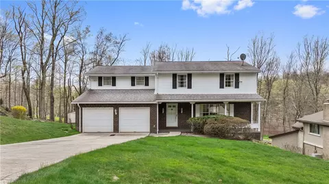 914 Golfview Dr, Mckeesport, PA 15135