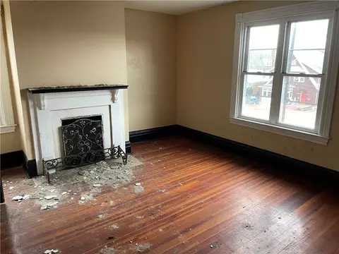 Bedroom - 414 Mitchell Ave, Clairton, PA 15025 photo 5 of 5
