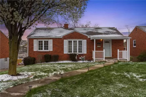 261 Orchard Spring Rd, Pittsburgh, PA 15220