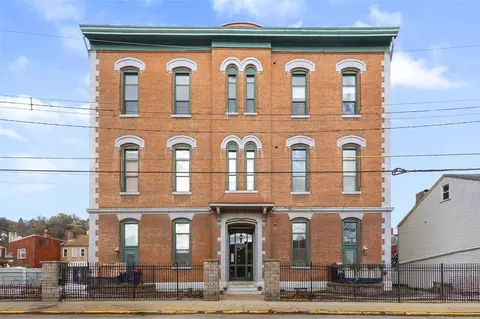 120 S 15th St #201, Pittsburgh, PA 15203