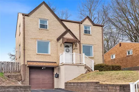 6216 Hallwood Dr, Verona, PA 15147