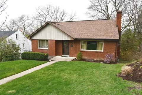 1174 Driftwood Dr, Pittsburgh, PA 15243
