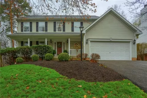 104 Snowcap Dr, Mars, PA 16046