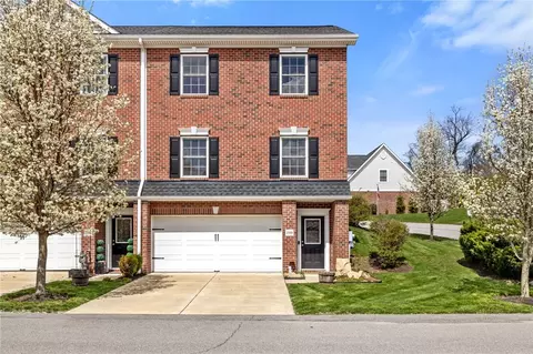 2898 E May St, Pittsburgh, PA 15234
