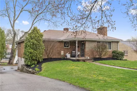 517 Clemson Dr, Pittsburgh, PA 15243