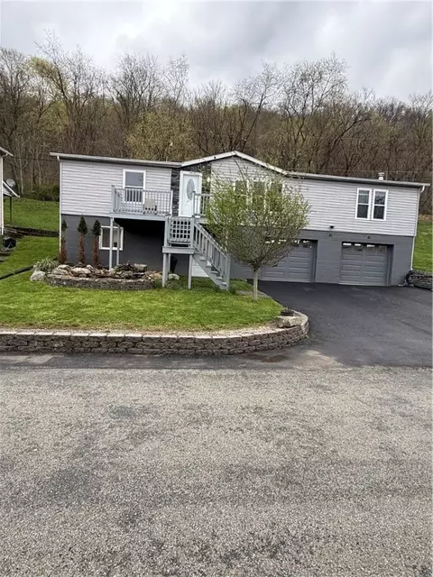 602 Palmer Rd, Adah, PA 15410