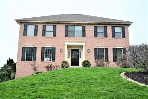 303 Scarlet Peak, Cranberry Township, PA 16066