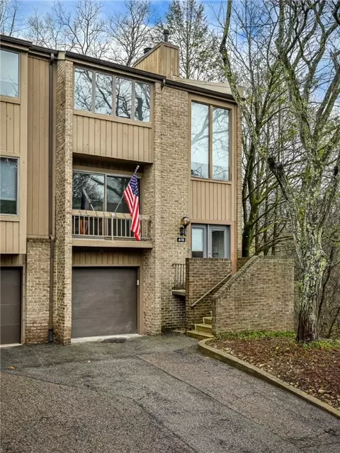 416 Hemlock Ct, Pittsburgh, PA 15237