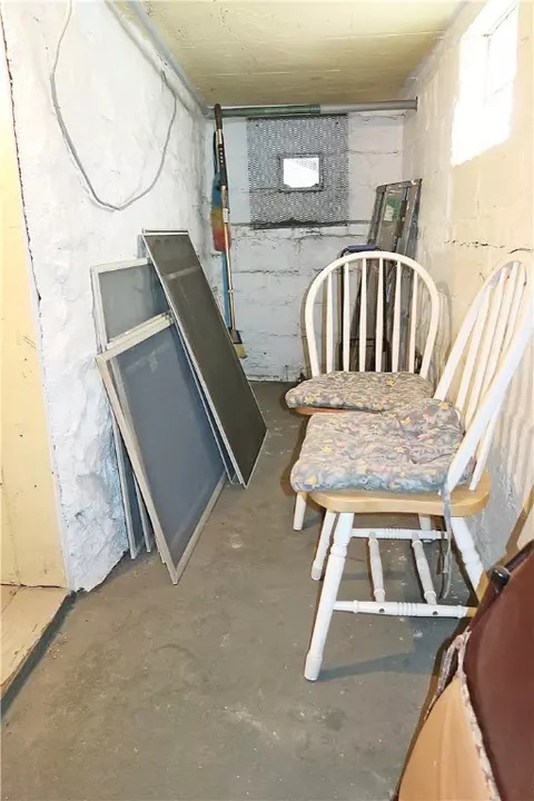 213 Fleet St, Braddock, PA 15104 photo 33