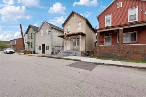 213 Fleet St, Braddock, PA 15104 photo 46