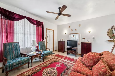 213 Fleet St, Braddock, PA 15104 photo 14