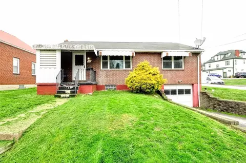 102 Johnston Rd, Bentleyville, PA 15314