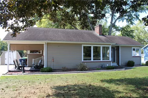 192 S Franklin St, Cochranton, PA 16314