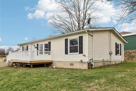 1360 Division, North Huntingdon, PA 15642