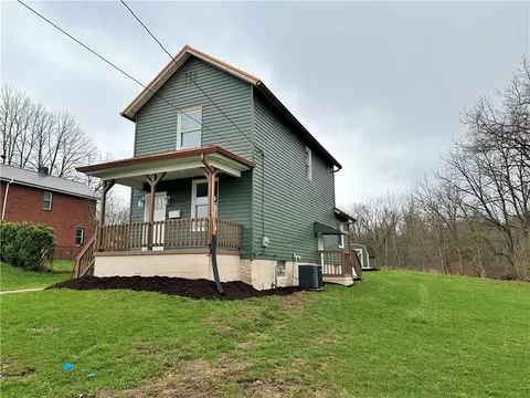 1326 Barbour Pl, New Castle, PA 16101