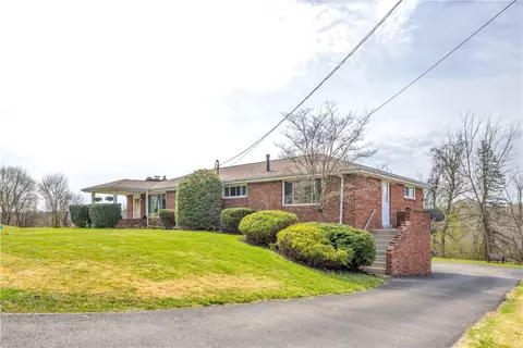 9844 Mark Ave, Irwin, PA 15642 photo 3