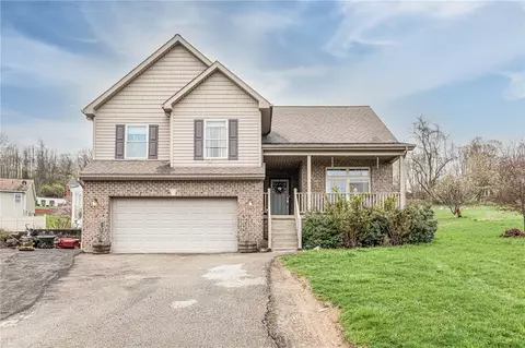 2030 Lexington Dr, Connellsville, PA 15425