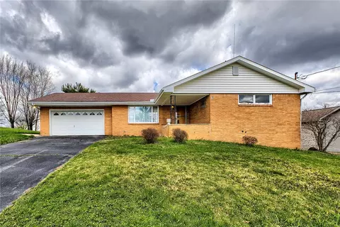 186 Old Jacks Run Rd, North Huntingdon, PA 15642