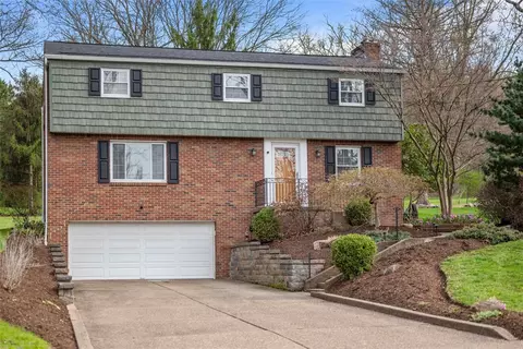 609 Driftwood Dr, Pittsburgh, PA 15238
