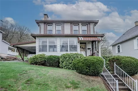 430 6th St, Clymer, PA 15728