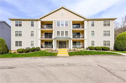 7009 Stefano Dr, Delmont, PA 15626