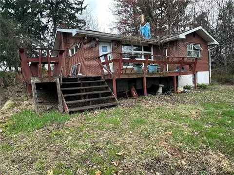 3950 Dunnett Ln, Murrysville, PA 15668