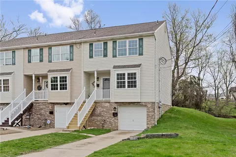 520 Moore Ave, Canonsburg, PA 15317