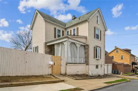 735 Fifth, Trafford, PA 15085