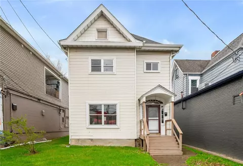 872 4th Ave, Coraopolis, PA 15108