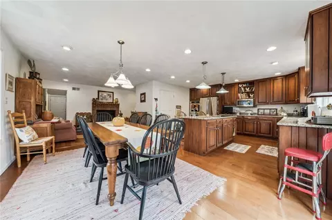 152 Killarney Rd, Mill Run, PA 15464 photo 11