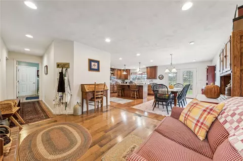 152 Killarney Rd, Mill Run, PA 15464 photo 8
