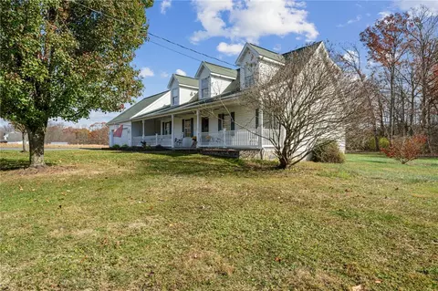 152 Killarney Rd, Mill Run, PA 15464 photo 36