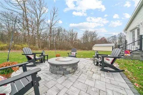 152 Killarney Rd, Mill Run, PA 15464 photo 35