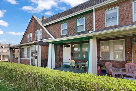 5 Dawson Ct, Pittsburgh, PA 15213