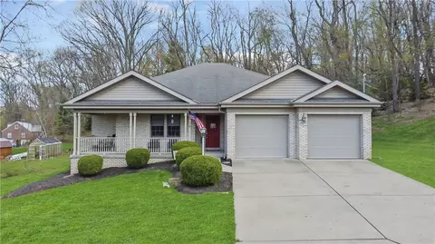 5795 Horseshoe Dr, Bethel Park, PA 15102