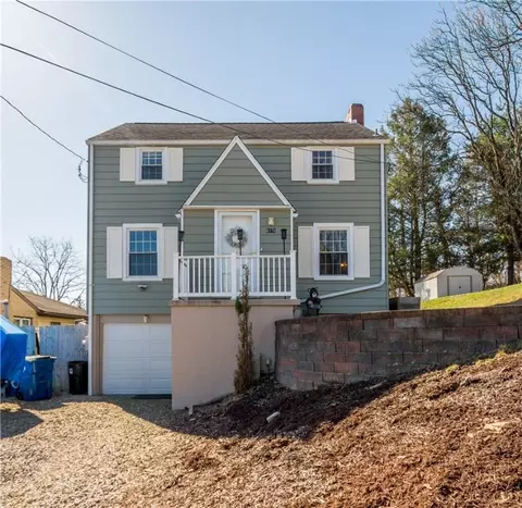6376 Lowell Dr, Verona, PA 15147