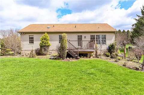 Exterior - 194 Seanor Rd, Irwin, PA 15642 photo 5 of 9
