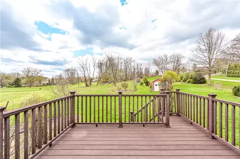 Exterior - 194 Seanor Rd, Irwin, PA 15642 photo 3 of 9