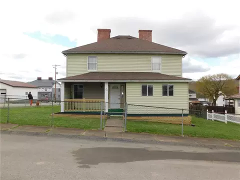 3330 Third St, Grindstone, PA 15442