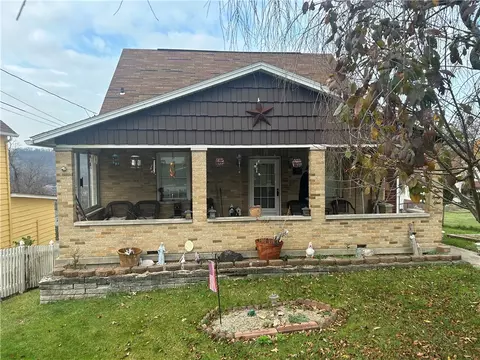 441 Esther Ave, New Kensington, PA 15068