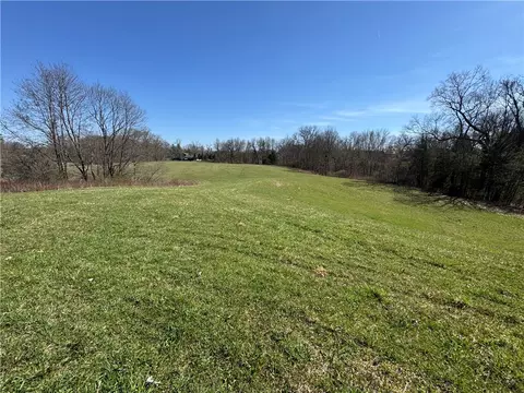 0 S Center Street Ext, Grove City, PA 16127