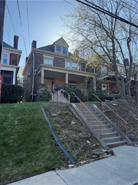 1635 Denniston St, Pittsburgh, PA 15217
