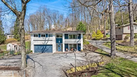 912 W Sutter Rd, Glenshaw, PA 15116
