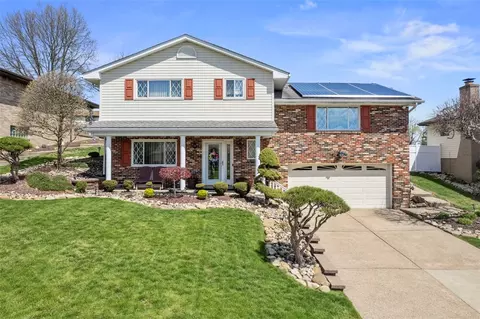 417 Lisa Dr, West Mifflin, PA 15122