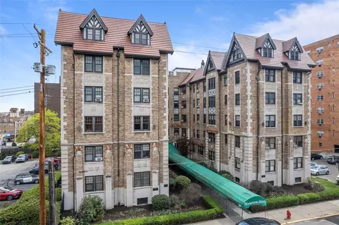 166 N Dithridge St #3F, Pittsburgh, PA 15213