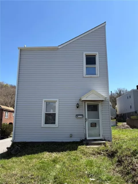 2722 Mcdowell St, Pittsburgh, PA 15212