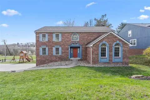 102 Valley Frg, Cranberry Township, PA 16066